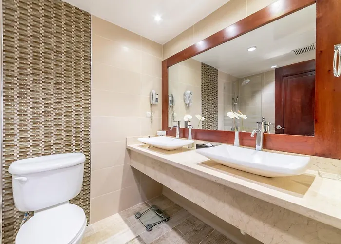 Boutique hotel only: Hodelpa Gran Almirante